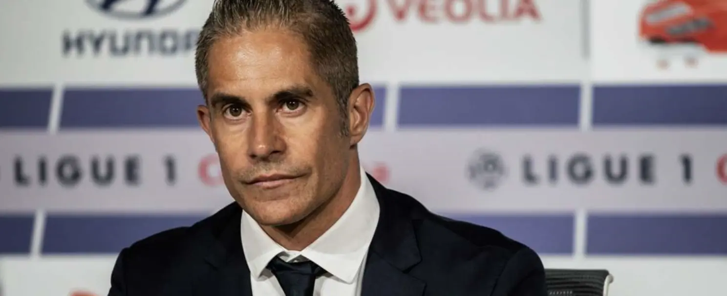 Entrenador de la selección nacional de fútbol de Albania Entrenador de la selección nacional de fútbol de Albania